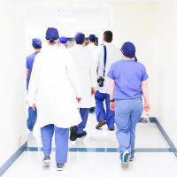 We were on a medical mission, por Luis Meléndez (via Unsplash)